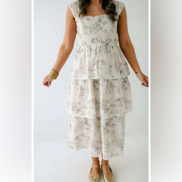 AUREUM Dresses & Skirts - AUREUM Cream Floral Maxi Dress